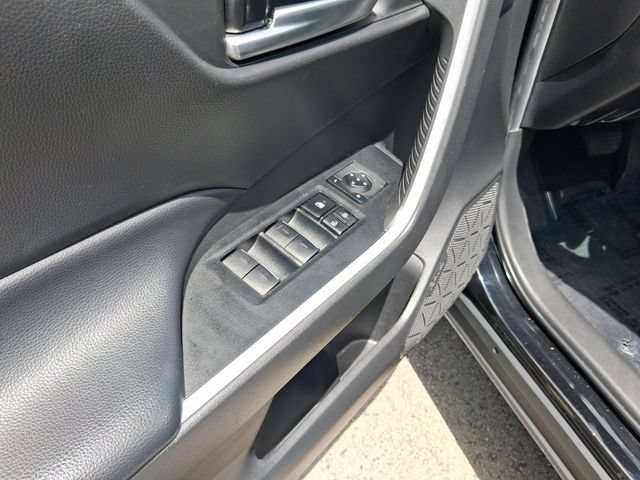 Used 2023 Toyota RAV4 XLE w/ Convenience Package FWD image 14