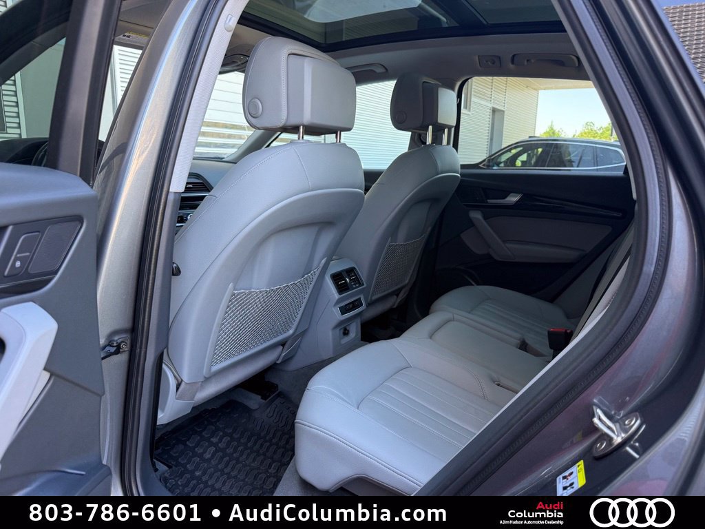 Used 2020 Audi Q5 2.0T Premium w/ Convenience Package AWD/4WD image 25