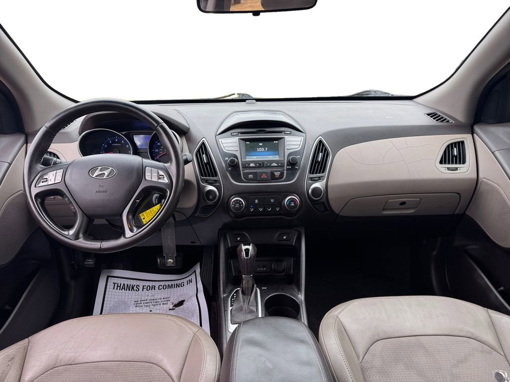 Used 2014 Hyundai Tucson SE image 12
