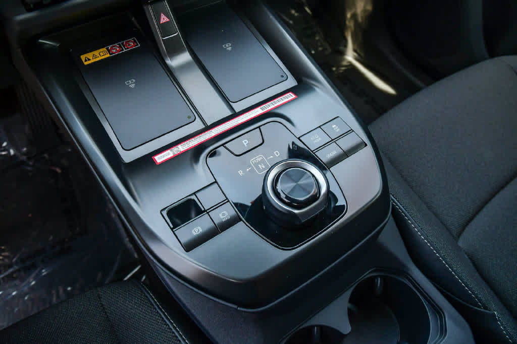 New 2026 Toyota C-HR AWD/4WD image 19