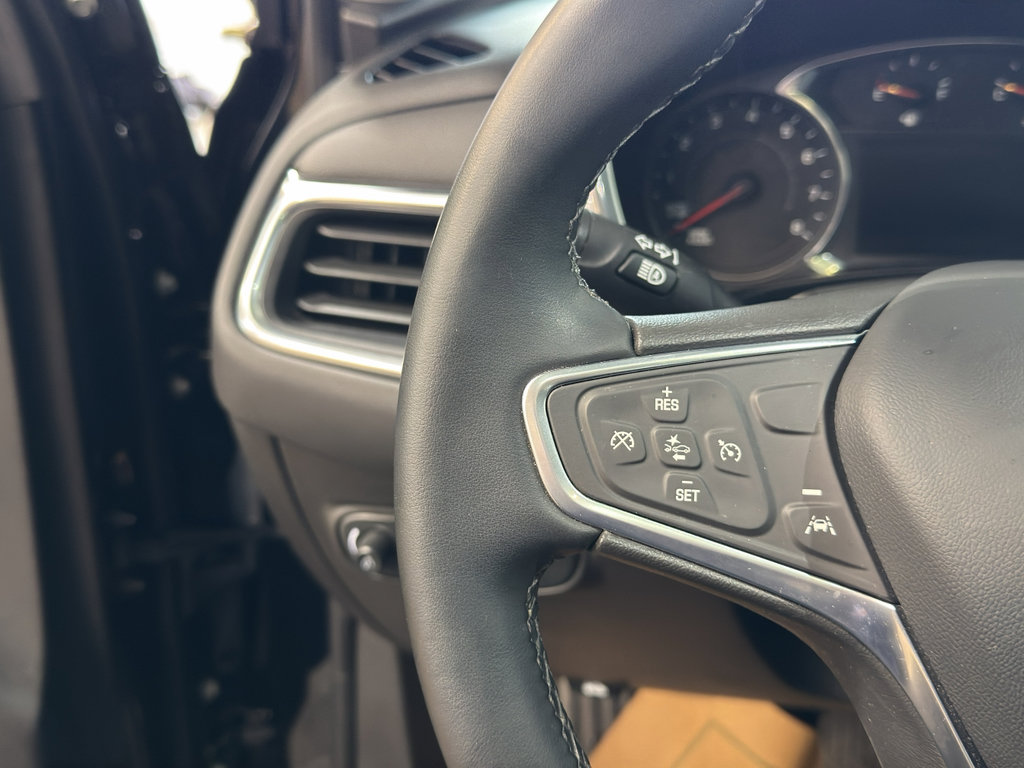 Used 2023 Chevrolet Equinox LT image 30