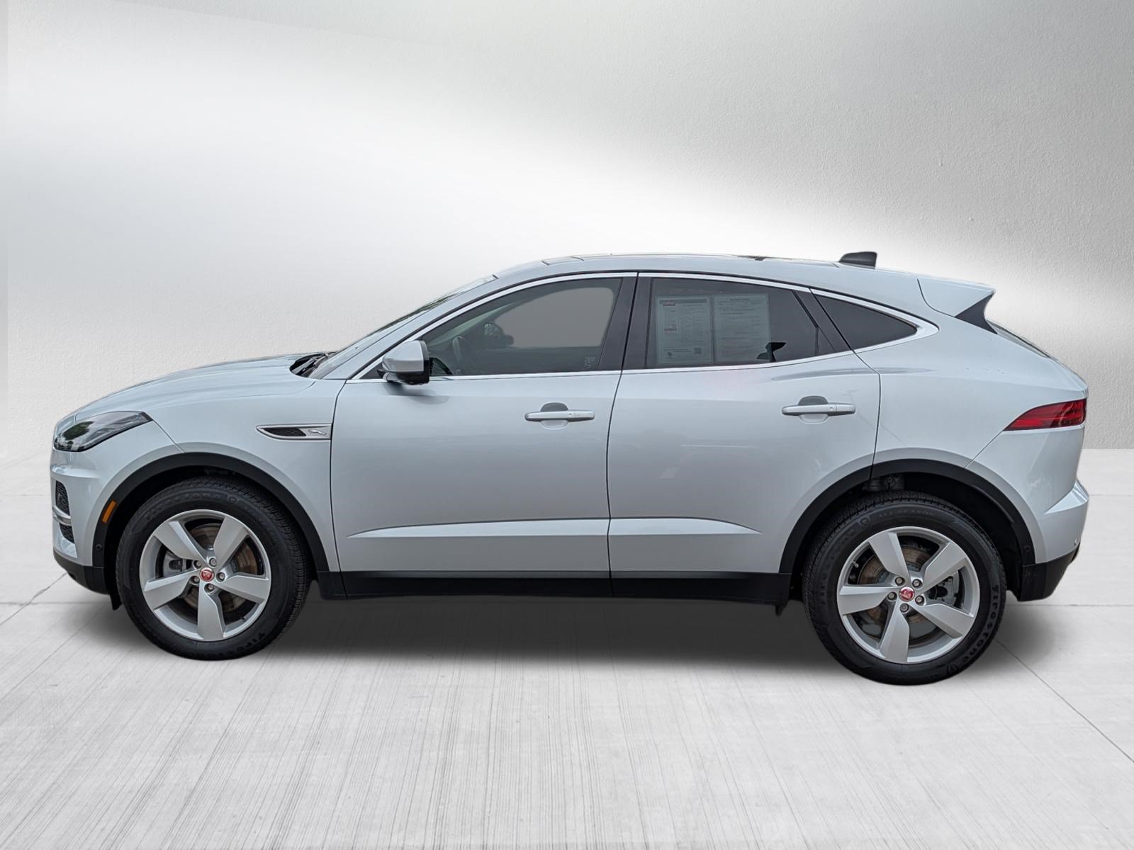 Used 2021 Jaguar E-PACE SE AWD/4WD image 4