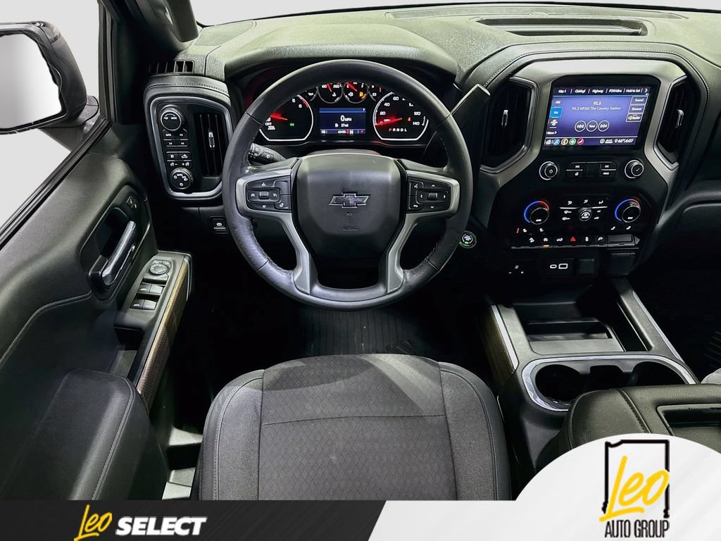 Used 2020 Chevrolet Silverado 1500 RST AWD/4WD image 25