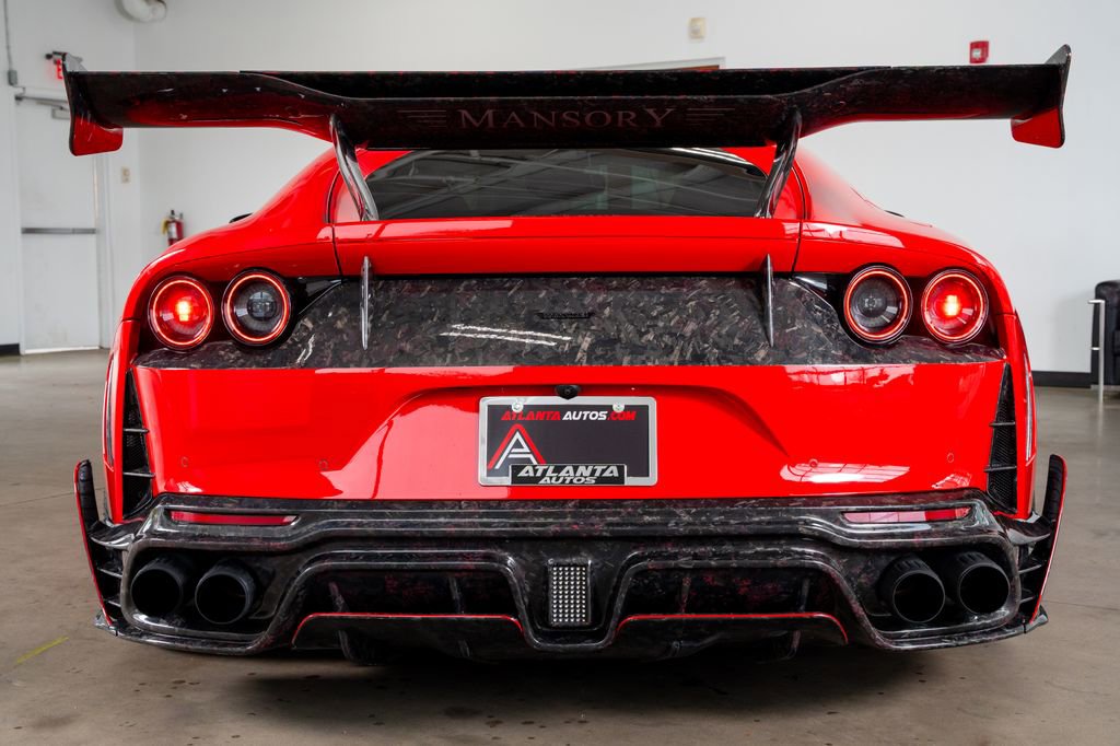 Used 2020 Ferrari 812 Superfast image 7