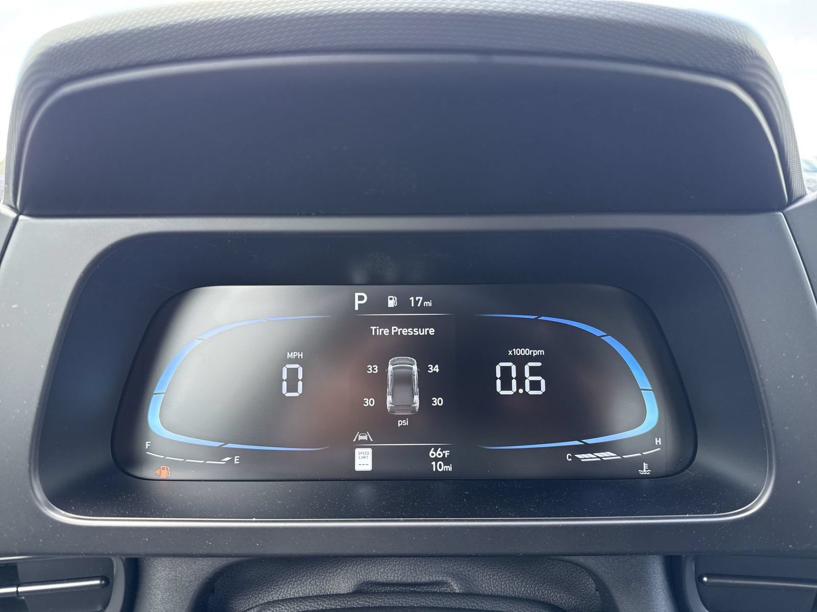 New 2026 Hyundai Elantra Sport FWD image 17