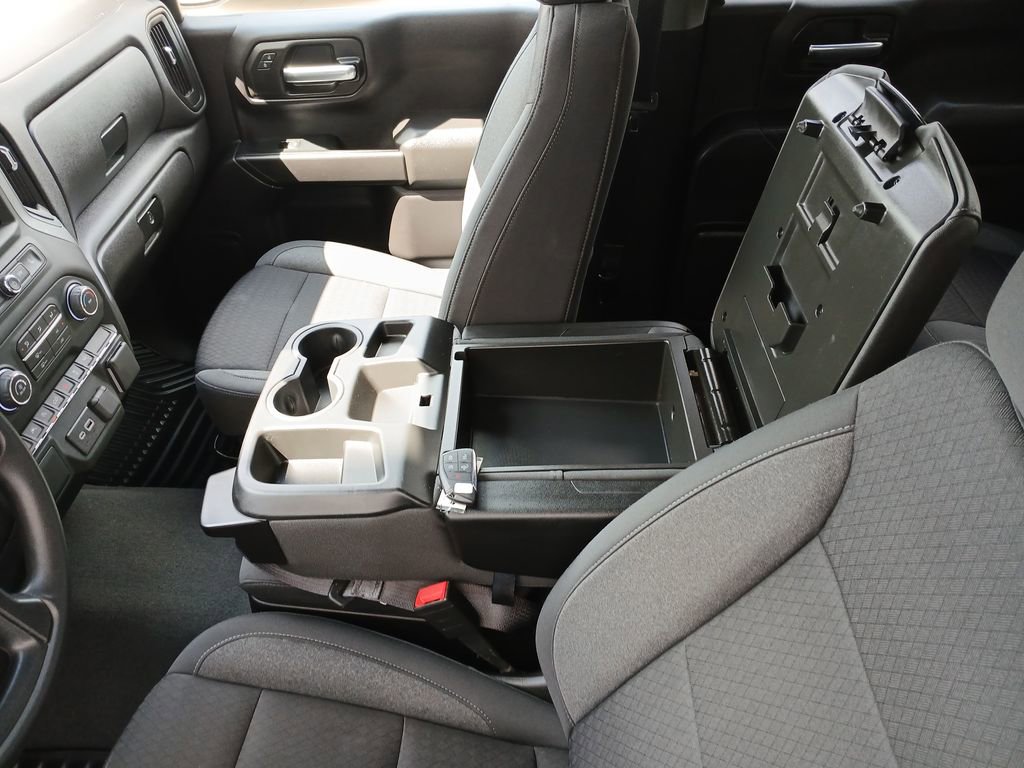 Used 2024 Chevrolet Silverado 1500 Custom w/ Turbomax Blackout Package image 25