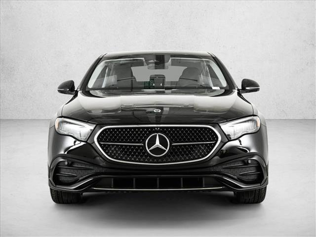 New 2026 Mercedes-Benz E 350 4MATIC Sedan image 2