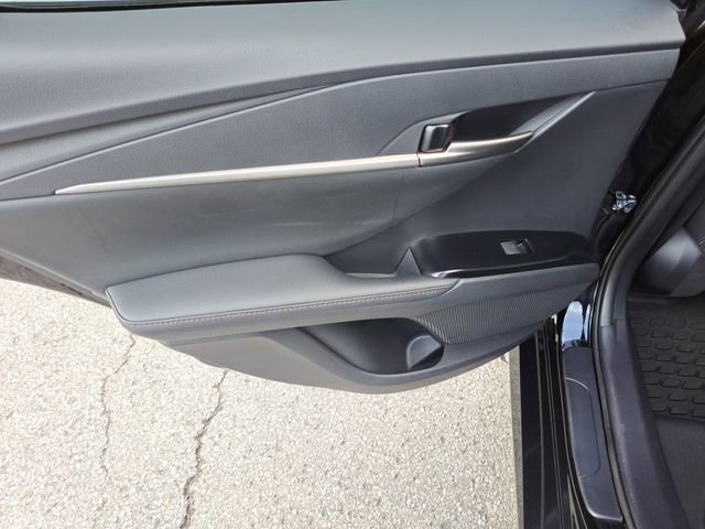 Used 2025 Toyota Camry XLE image 10