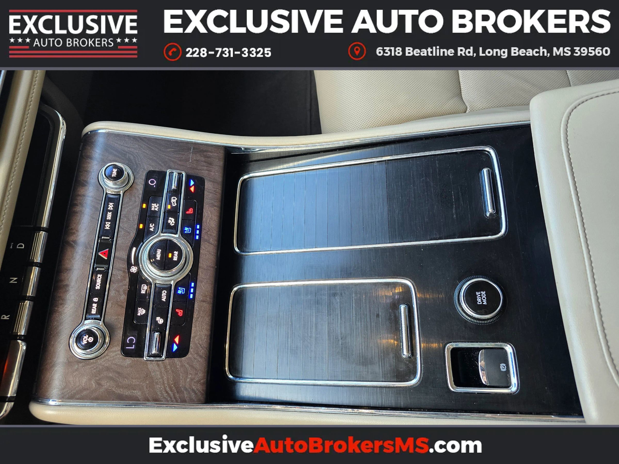 Used 2020 Lincoln Aviator Reserve w/ Equipment Group 201A image 37