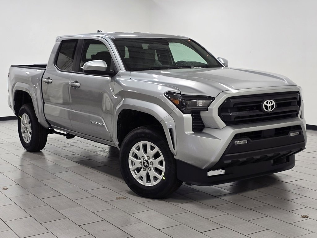 New 2026 Toyota Tacoma SR5 image 2