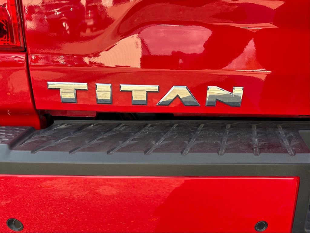 Used 2024 Nissan Titan SV w/ Accessory Utility Package image 36