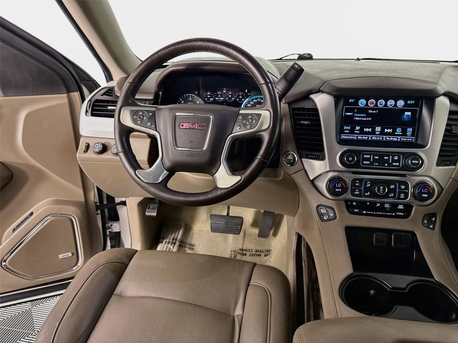 Used 2017 GMC Yukon SLT w/ Open Road Package AWD/4WD image 25