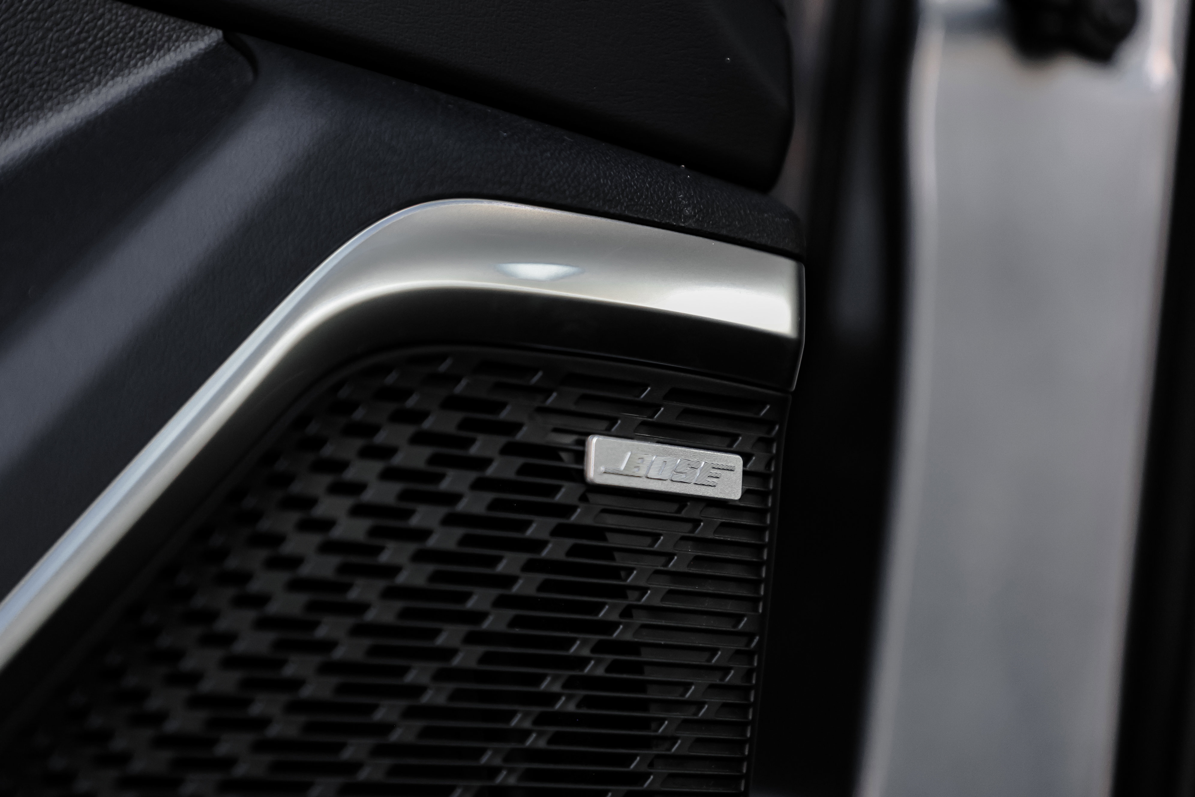 New 2026 Buick Enclave Sport Touring w/ Power Package image 9