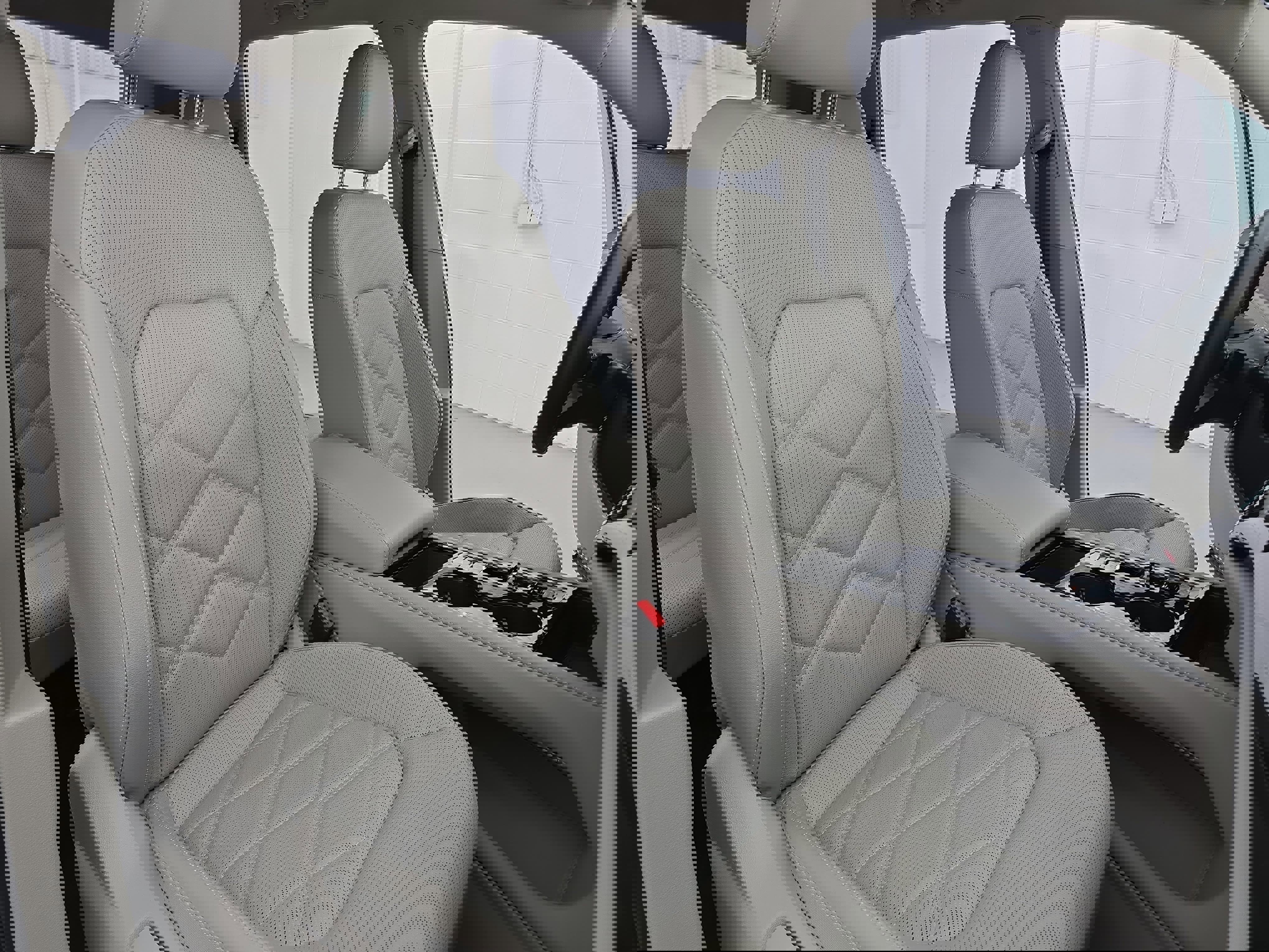 Certified 2024 Volkswagen Atlas SE image 10