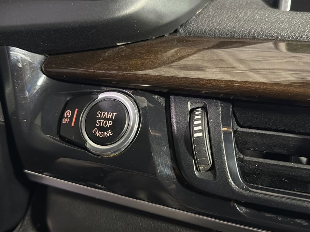 Used 2015 BMW X5 xDrive35i AWD/4WD image 40