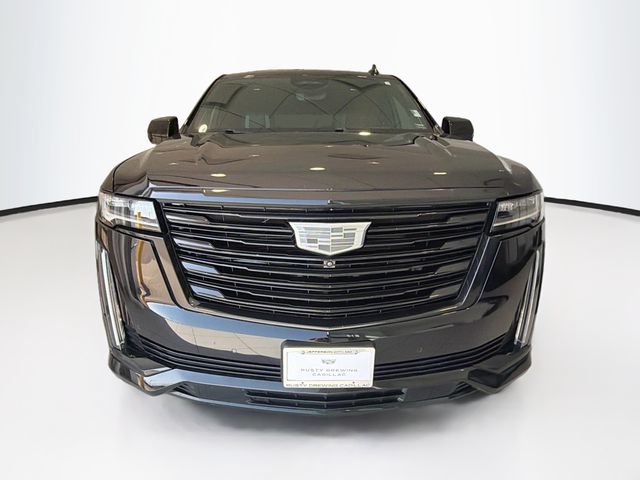 Certified 2021 Cadillac Escalade Premium Luxury Platinum AWD/4WD image 2