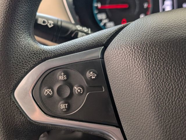 Certified 2022 Chevrolet Traverse LS FWD image 23