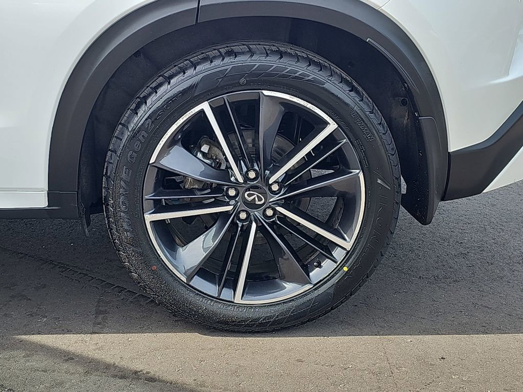 Used 2023 INFINITI QX55 Luxe w/ Cargo Package image 36