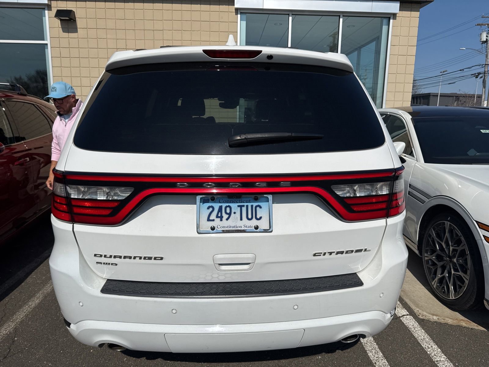 Used 2017 Dodge Durango Citadel w/ Technology Group AWD/4WD image 3