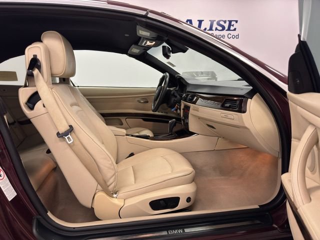 Used 2009 BMW 328i Convertible RWD image 16
