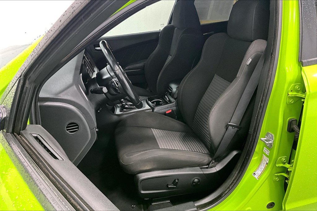 Used 2023 Dodge Charger R/T w/ Blacktop Package RWD image 30