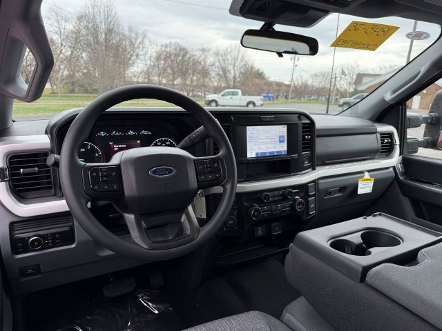 New 2025 Ford F350 XLT w/ Snow Plow Prep Package image 17