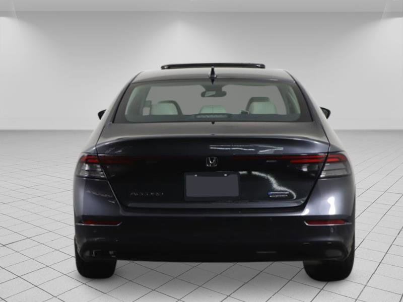 New 2025 Honda Accord Touring image 4