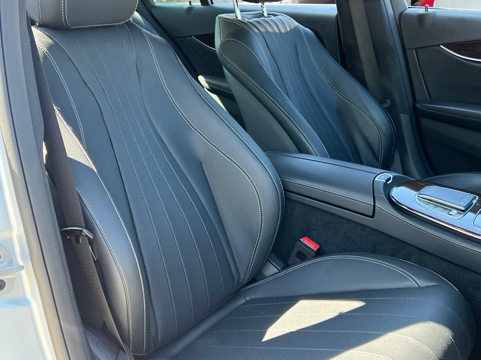 Used 2021 Mercedes-Benz E 450 4MATIC Sedan image 17