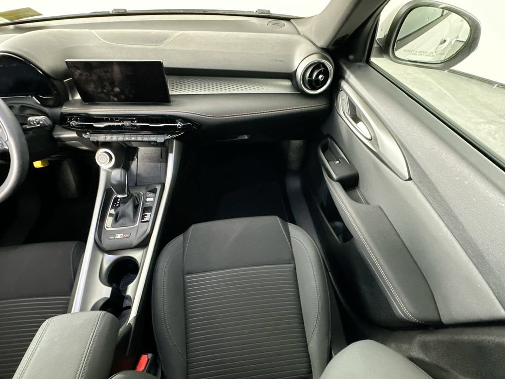 Used 2025 Alfa Romeo Tonale AWD/4WD image 11