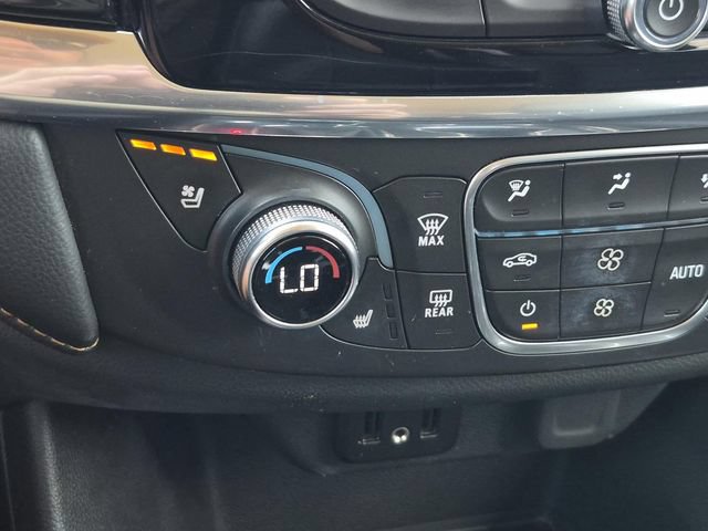 Used 2018 Chevrolet Traverse Premier w/ Driver Confidence II Package FWD image 48