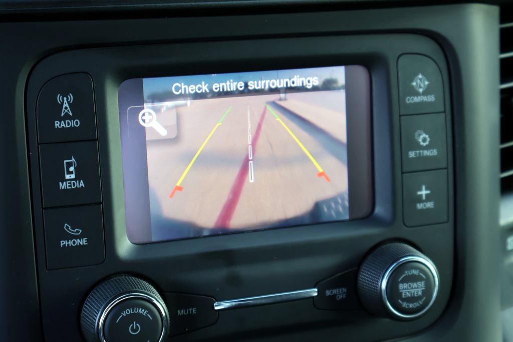 Used 2021 RAM 2500 Tradesman RWD image 21