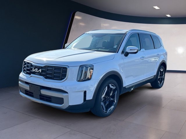 Certified 2024 Kia Telluride S w/ S Sunroof Package
