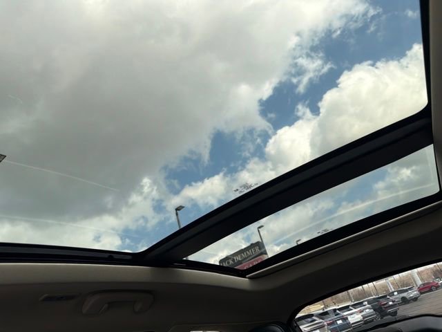 Used 2023 Lincoln Corsair Standard w/ Equipment Group 101A image 26