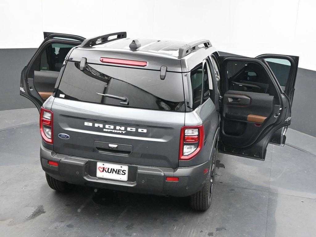 New 2025 Ford Bronco Sport Outer Banks image 59