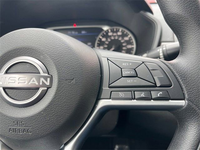 Used 2023 Nissan Altima 2.5 SV image 13