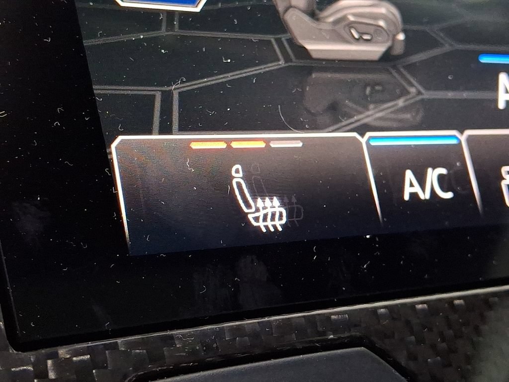 Used 2021 Lamborghini Urus AWD/4WD image 31