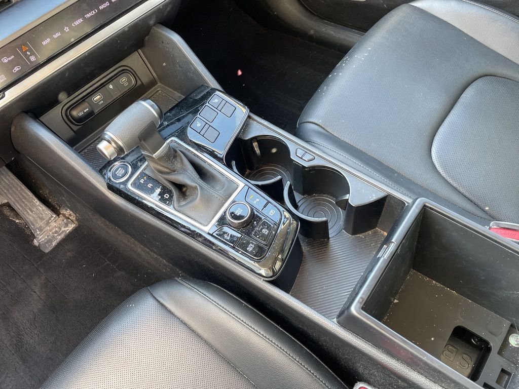 Used 2024 Kia Sportage EX FWD image 9