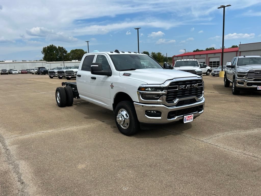 New 2027 RAM 3500 Tradesman w/ Chrome Appearance Group A AWD/4WD image 5