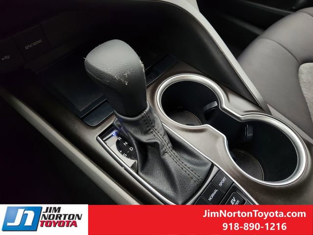 Used 2023 Toyota Camry LE FWD image 21