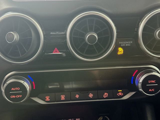 Used 2020 Nissan Sentra SV image 17