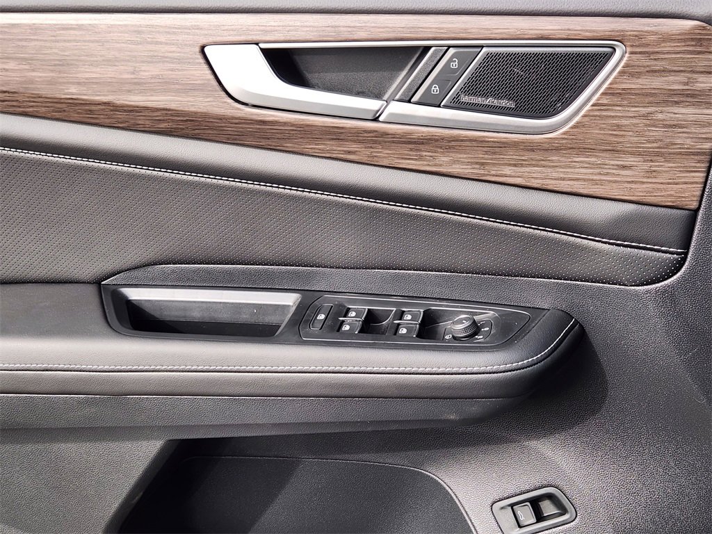 New 2026 Volkswagen Atlas SEL Premium R-Line image 3