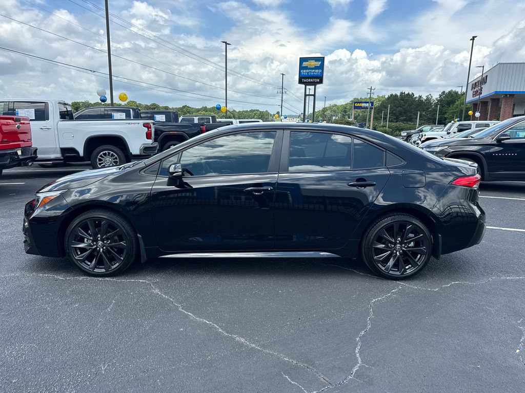 Used 2025 Toyota Corolla SE FWD image 9