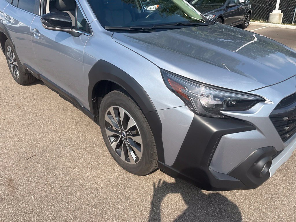 Certified 2024 Subaru Outback Limited AWD/4WD image 5