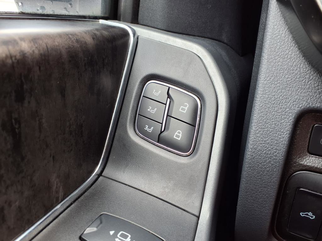 Used 2024 Ford F250 Lariat w/ Chrome Package image 26