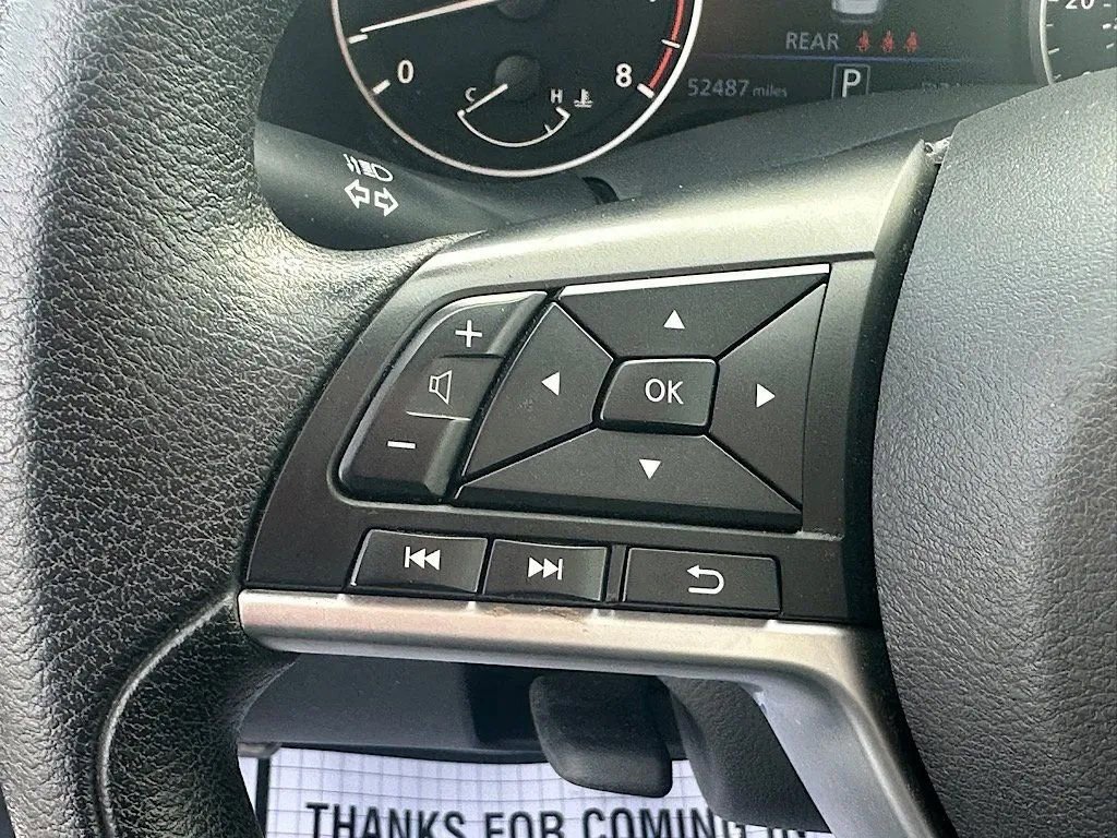 Used 2024 Nissan Altima 2.5 SV image 19