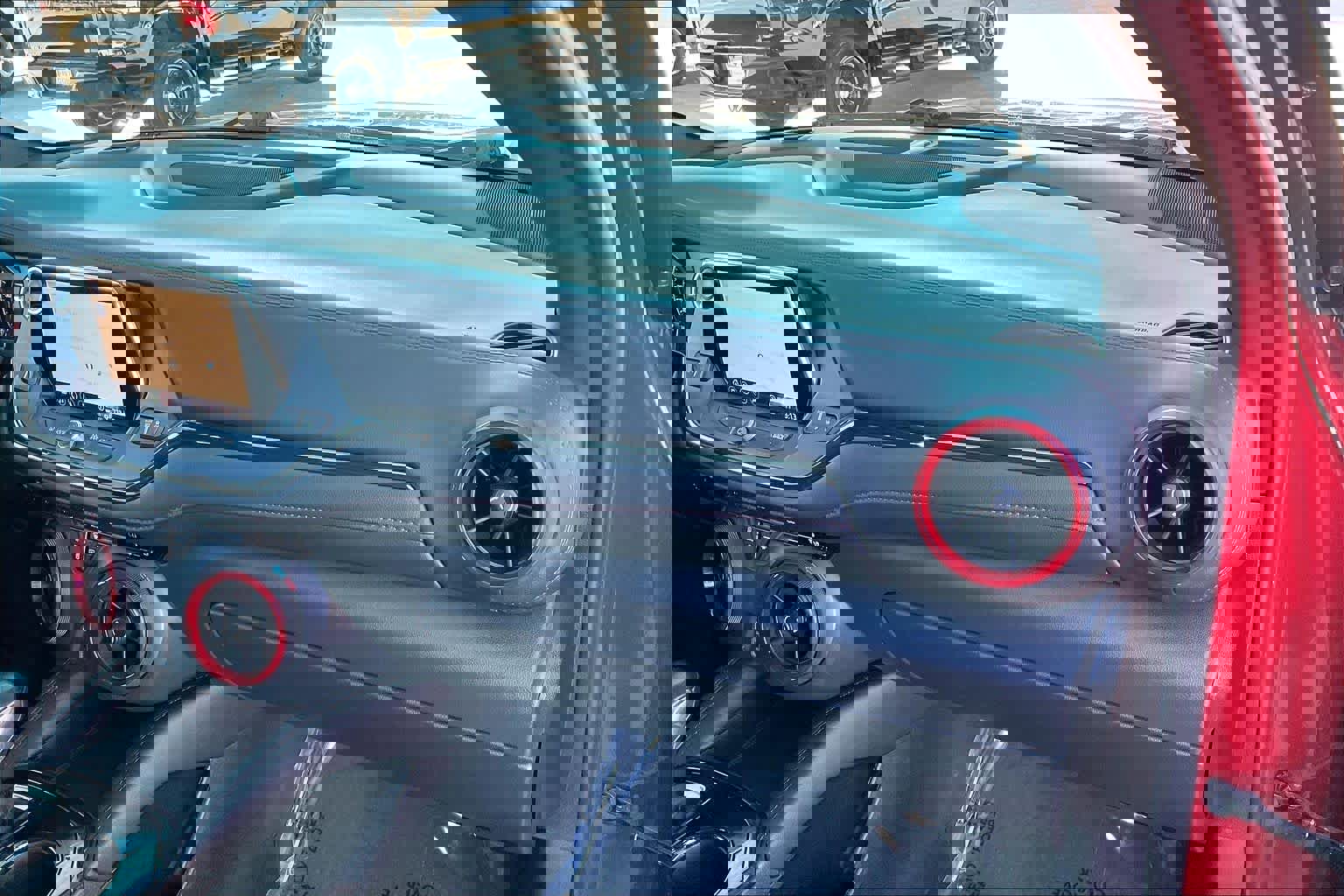 Used 2021 Chevrolet Blazer RS w/ Enhanced Convenience Package image 18