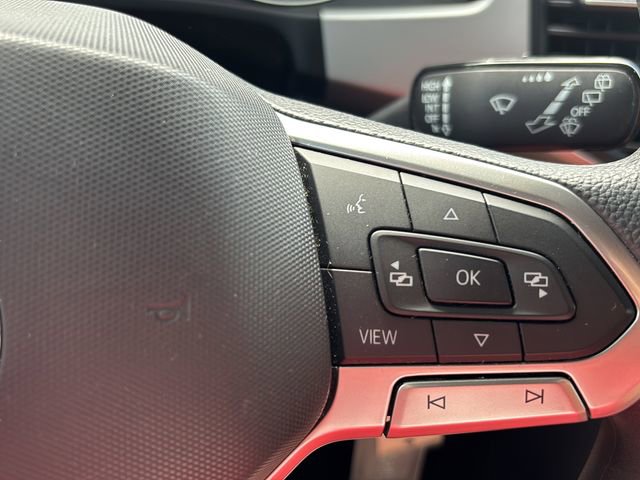 Used 2021 Volkswagen Atlas Cross Sport S image 24