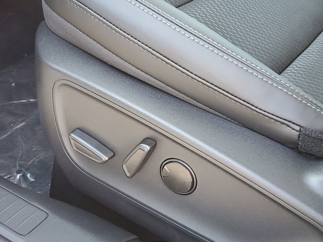 New 2026 Ford Escape SE w/ Class II Trailer Tow Package image 10