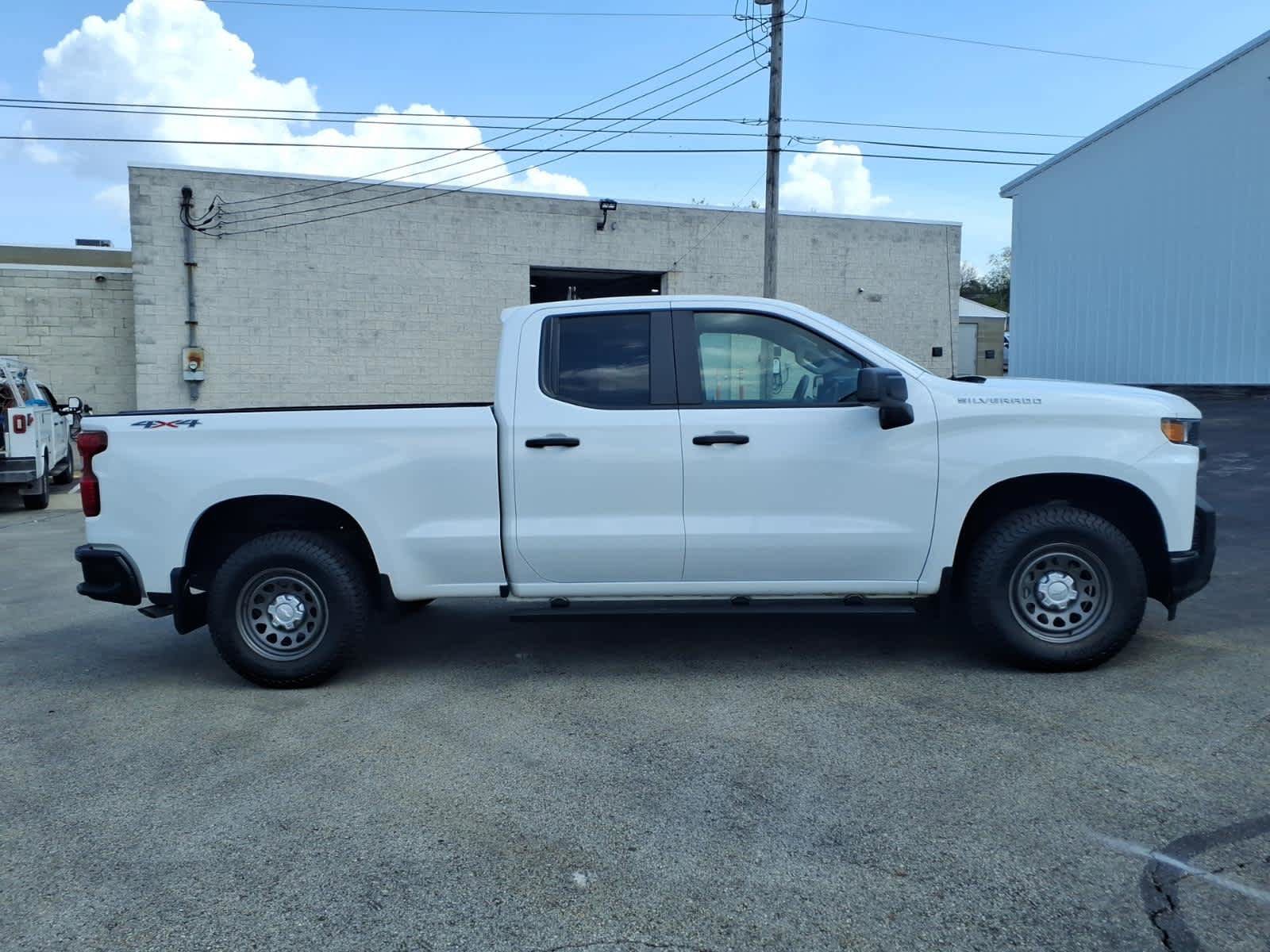 Used 2021 Chevrolet Silverado 1500 W/T w/ WT Value Package AWD/4WD image 7
