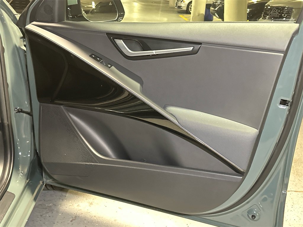 Certified 2023 Kia Niro Wind w/ Wind Preserve Package image 14